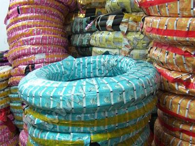 橡膠管展示1 倉庫展示 公司相冊 天津亞大弘澤塑料制品 天津亞大管_塑料管_亞大壓力管_pvc編織管-